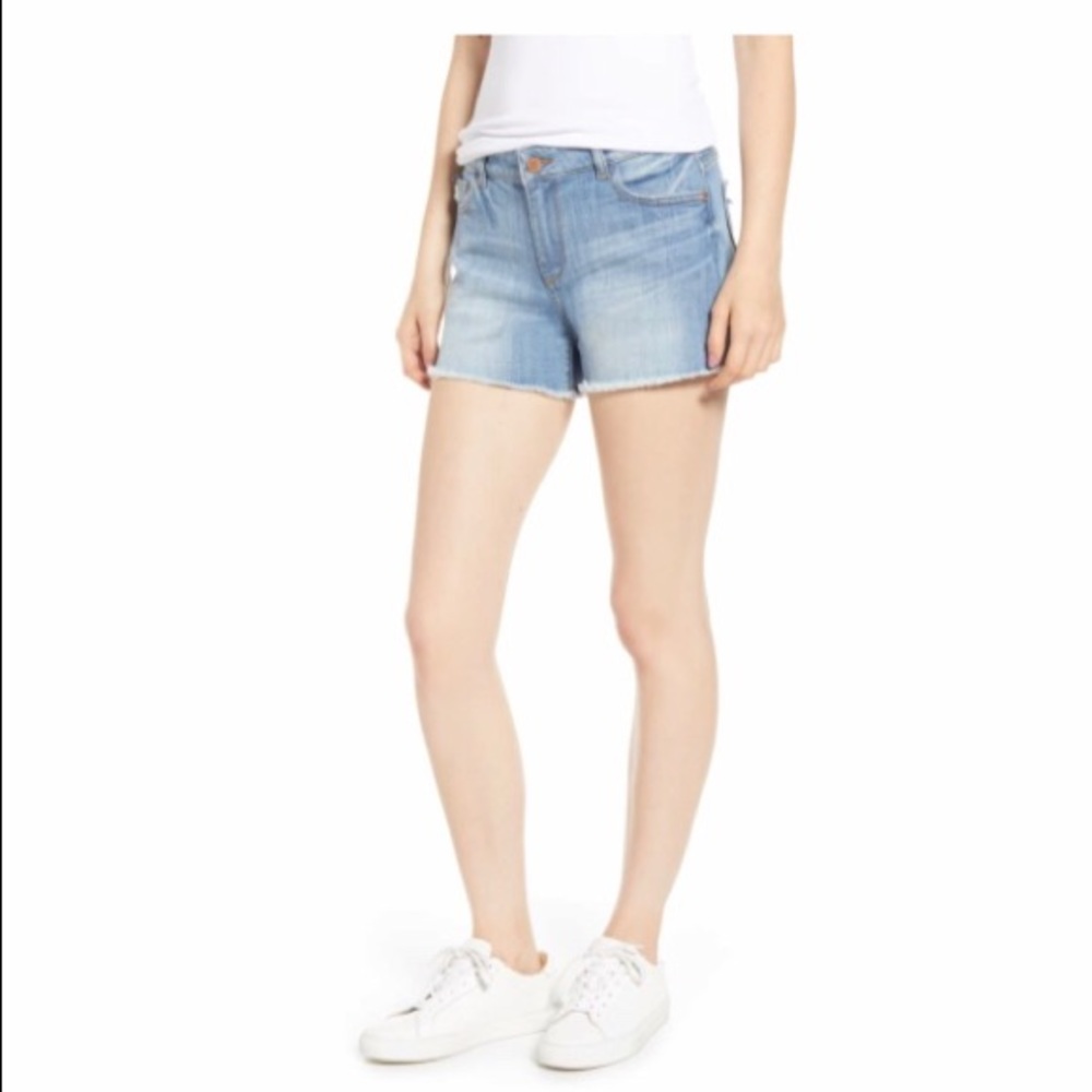 DL1961 Karlie Short in Red Rock Lightly Distressed